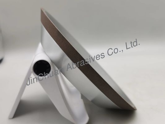 12V9 45 급 고삐 다이아몬드 플라이는 연마와 샤프닝을 위해 150 밀리미터를 움직입니다