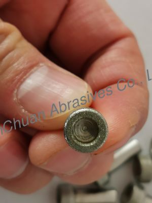 단단한 D200/230 전자기 접착 다이아몬드 밀링 비트